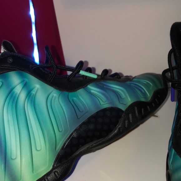 Northern Lights Foamposites - Picture 3 of 6